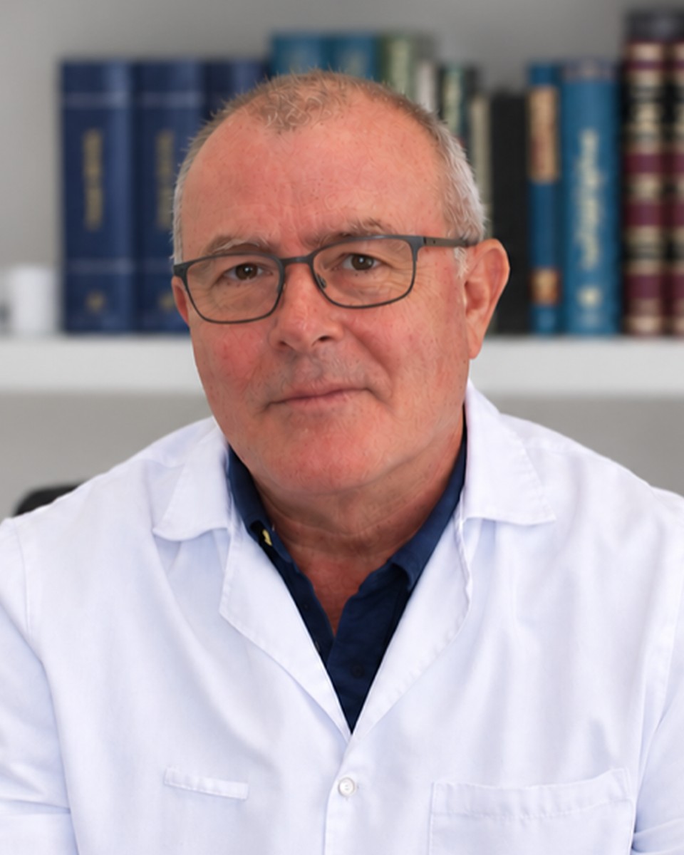 Dr. Juan José Monserrat Monfort, urólogo